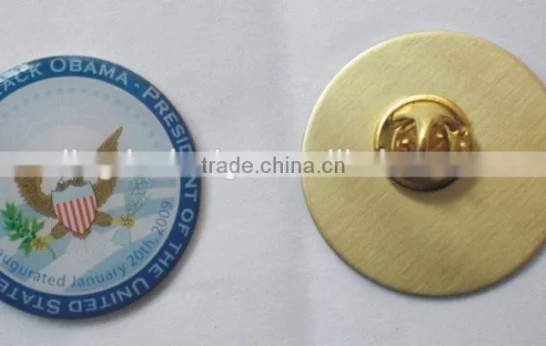 2016 Cheap Price and Good Quality Iron Metal Type Badge Pin