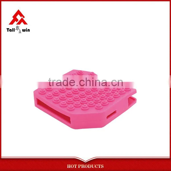 New Design Creative Pet Hair Remover Silicone Pet Brushes photo-2