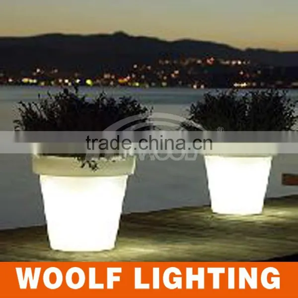 2014 Hot Waterproof IP68 Customized Plastic LED Round Ice Bucket photo-5