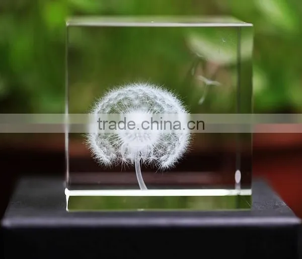 Desktop 3D k9 Crystal Glass Cube With Dandelion Figurines Inside For Souvenir Gifts photo-2