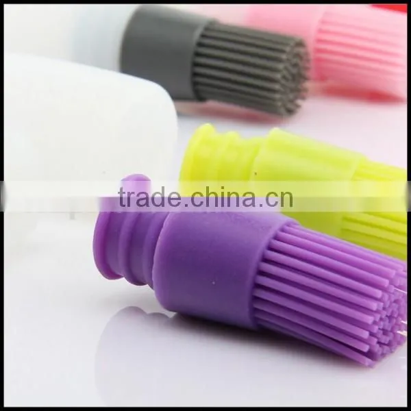 High Quality Silicone Basting Brush Pastry Brush,silicone Bottle Brush Wholesale,silicone Basting Brush With Oil Storage photo-2