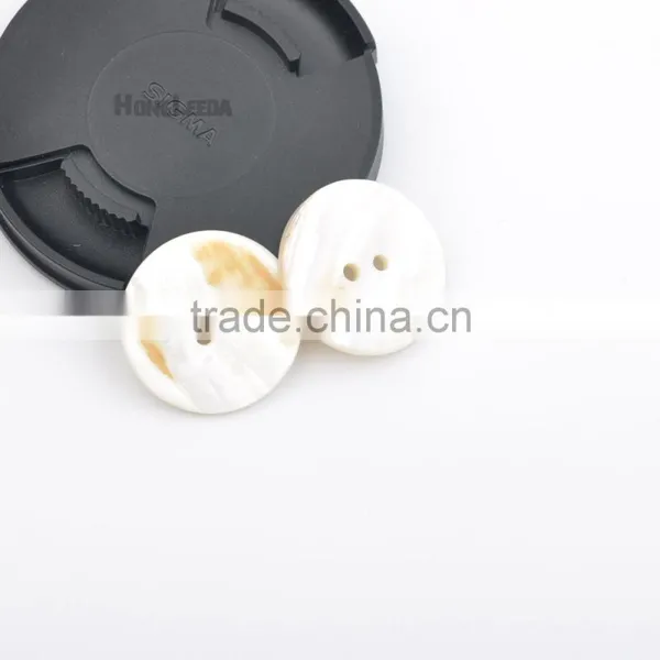 Big Natural Shell Buttons 28mm 2-hole Mother of Pearl Buttons Decoration SHELL-008 photo-2