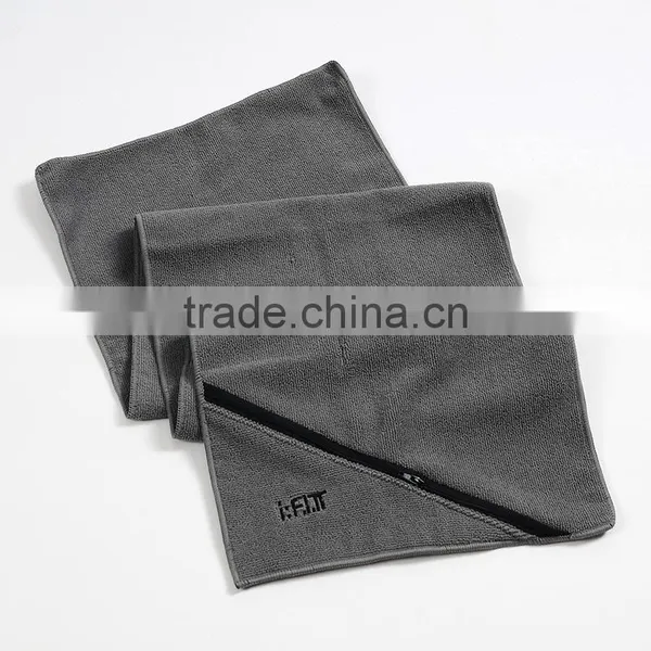 2017 Hot Selling Microfiber Sport Towel,gym Towel With Zipper Pocket Textile for Travel photo-5