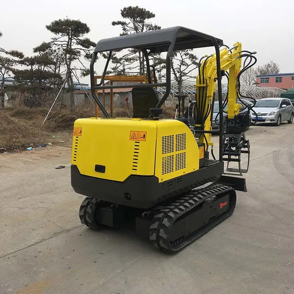 Building Construction New Model 2.3 Ton Mini Track Type Crawler Excavator Powerful Diesel Engine Mini Excavator photo-5