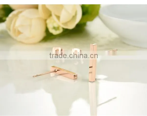 Stainelss Steel Rose Gold Clip Rectangle Earring Imported From China photo-4