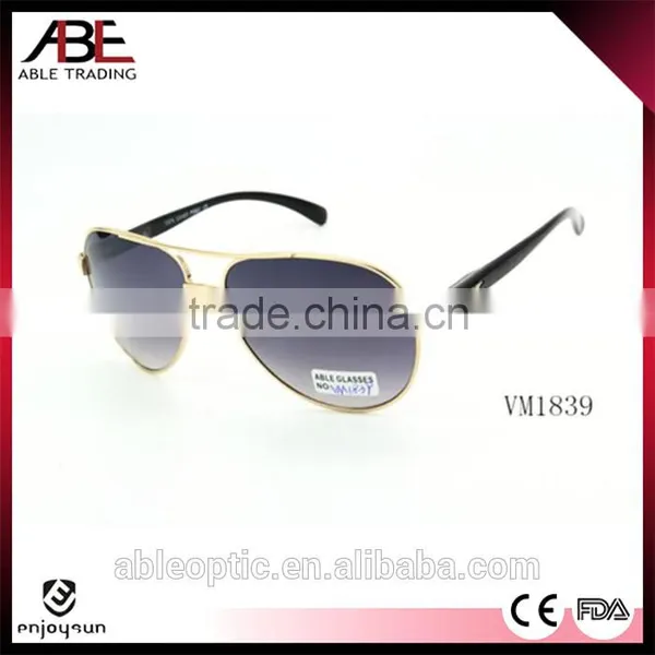 2016 Fashion Classic Uv400 Lens Polarized Glasses Metal Cheap Sunglasses ce Eyewear photo-2