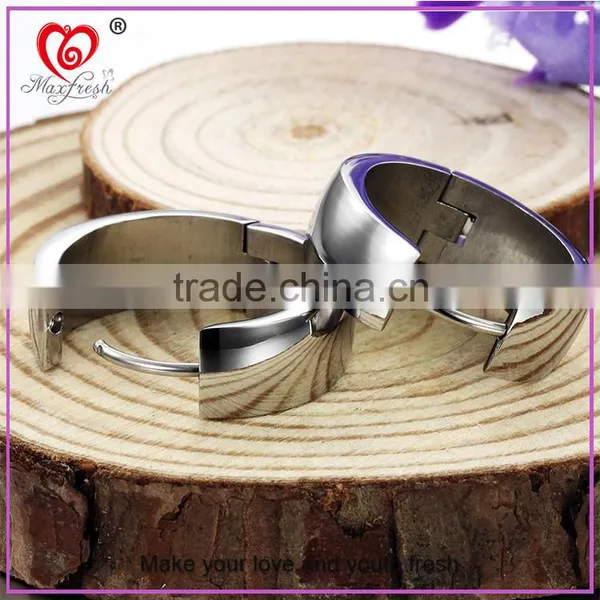 New Arrival 316L Titanium Steel Earring Jewelrys Simple Design Jewelry Silver Hoop Earring With Different Size Stainless Steel photo-4