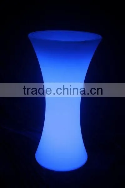 Portable Ice Cooler/Lighting Plastic Ice Table Cooler Led Ice Bucket photo-5