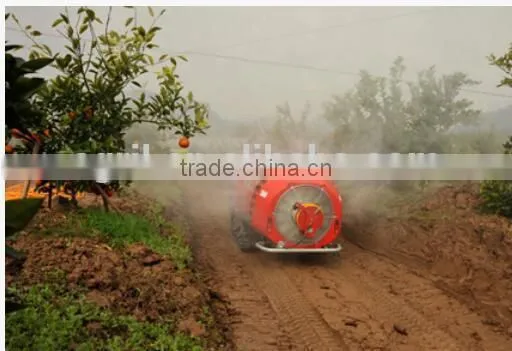 Hot Sale Self Propelled Garden Orchard High Press Boom Air Blast Sprayer Vehicle 1000L Tank With 60Hp Engine and A/c Cabin photo-3