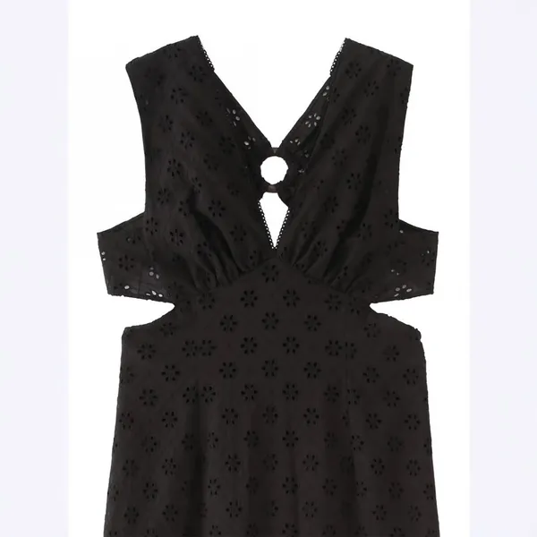 European and American Style Summer New Hollow Embroidery Hanging Neck Backless Dress photo-3