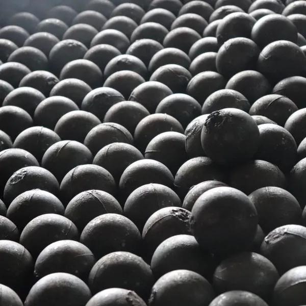 Chromium Alloy Cast Grinding Media Cr 1%-30% High Hardness 45-72HRC Low Breakage For Mineral Processing