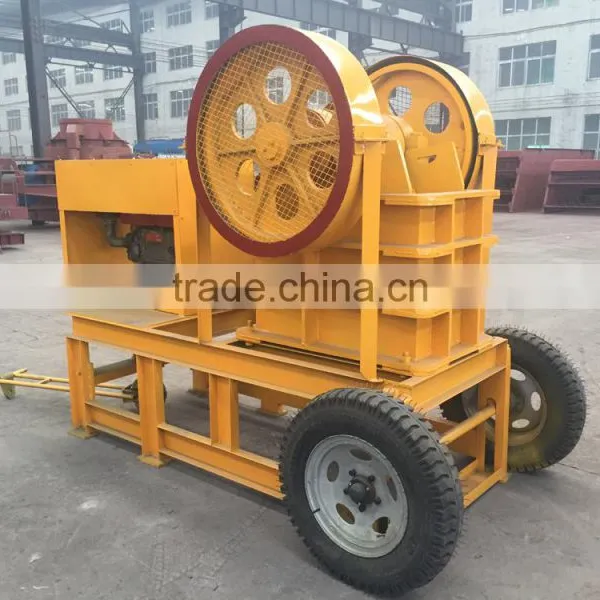 Diesel Engine Type Stone Jaw Crusher, Mobile Type Rock Jaw Crusher for Sale photo-3