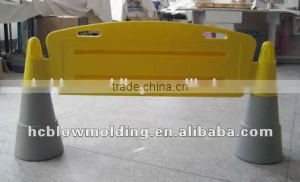 OEM Blow Molding Plastic Warning Signs Board Safety Warning Triangle Road Signs photo-6