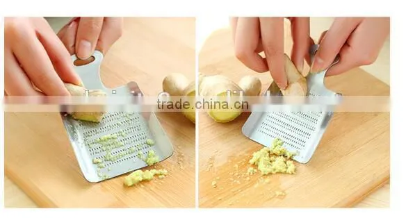CY140 Stainless Steel Nonslip Handle Ginger Crusher Garlic Grater Rinder Shredder Silver Tone photo-2