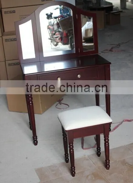 Triple Mirror Dressing Table With Stool photo-3