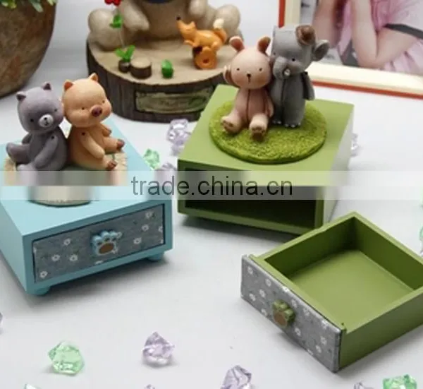 Lovely Graceful Pretty Wooden Jewellery Box photo-3