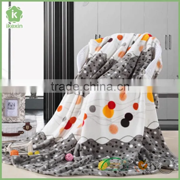 Soft And Fashion Microfiber Coral Fleece Blanket photo-5