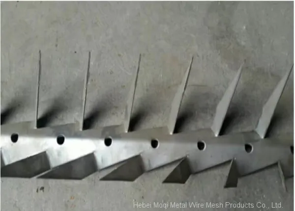 Anti Climb Spikes 2 Rows Barbed Wall Spikes photo-4