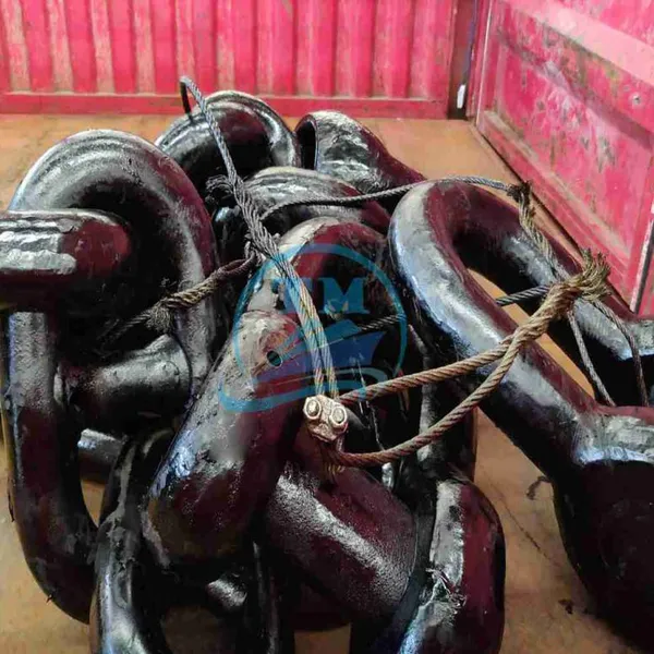 Anchor Chain Swivel Forerunner Swivel Group 38 mm in Hand photo-4