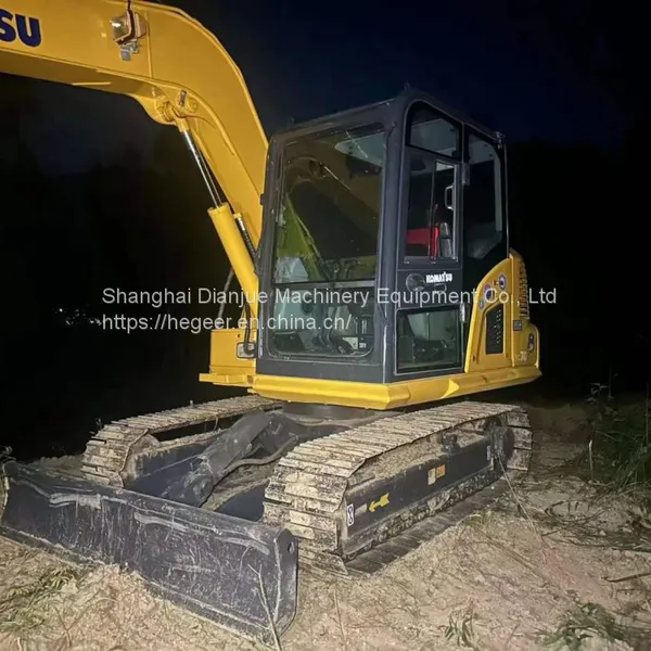 Used Komatsu PC70 Excavators With Good Machine Performance is for Sale photo-2