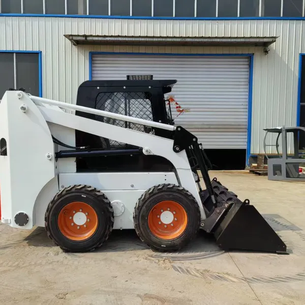 is Highly Maneuverable and Can be Easily Adapted to a Variety of Attachments, Allowing it to Perform U-turns in Place With Great Flexibility. photo-4