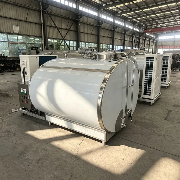 LEO 2000L Milk Cooling Tank