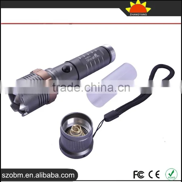 Wholesale OEM Focus Adjustable XM-L T6 LED 920 Lumens Flashlight Torch photo-4
