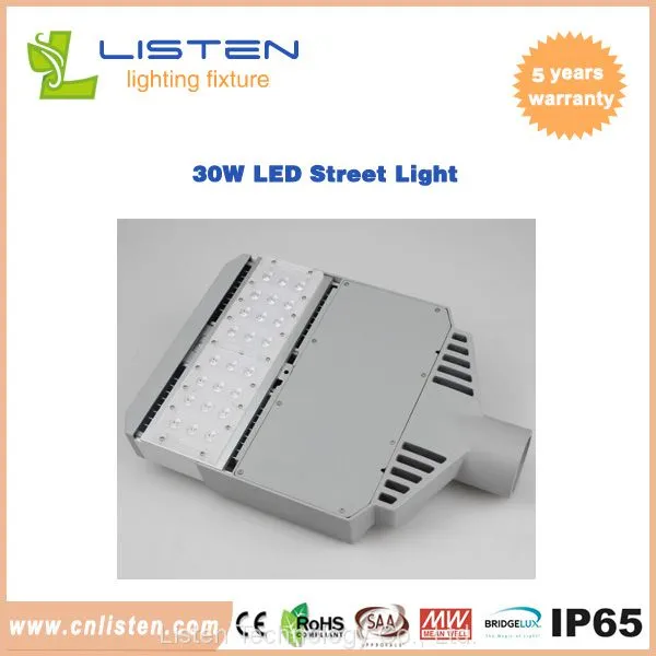Водонепроницаемная LED-уличная лампа с уровнем защиты IP65