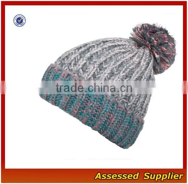 High Quality Hand-knitted Winter Cap Thick Knitting Wool Beanie Hat With Pom Pom photo-4