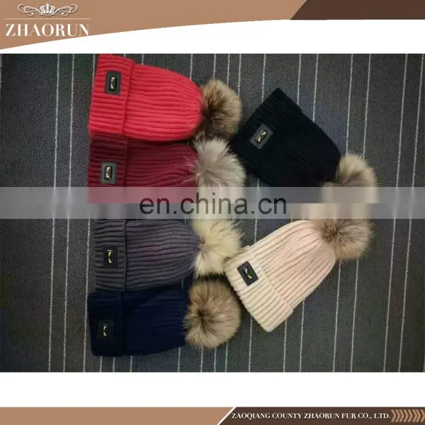 Custom Women Winter Fur Hat Raccoon Fur Pompom Knitted Beanie Hat photo-3