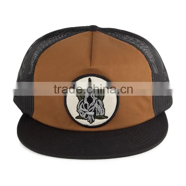 Custom Wholesale Plain Trucker Cap Mesh Cap With Embroidery Logo photo-2