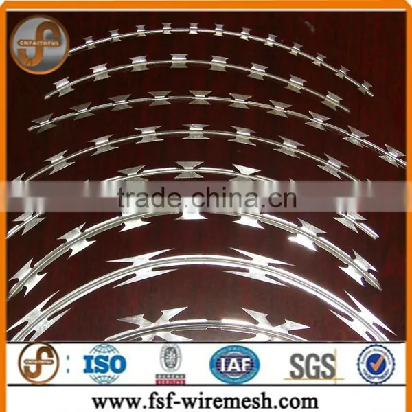 450mm 500mm 750mm BTO - 22 CBT - 65 Concertina Razor Barbed Wire photo-6
