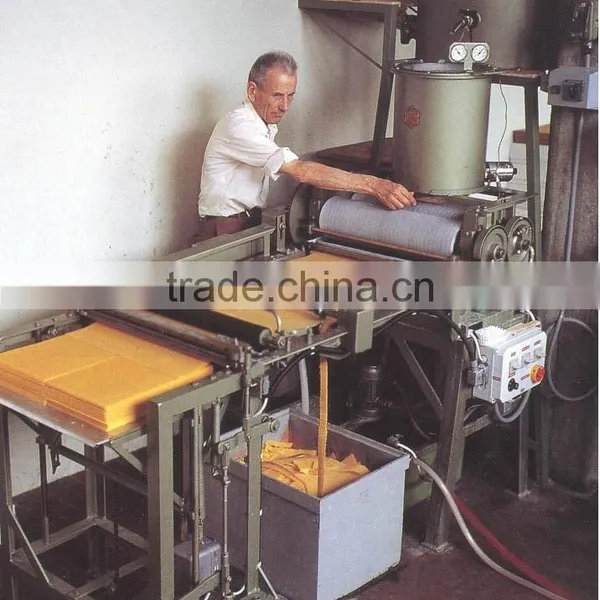 Beeswax Machine Fully Automatic Electrical Beeswax Foundation Machine for Beekeeping photo-4