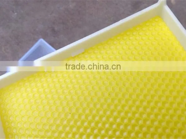 Top Quality Plastic Comb Honey Box Honey Cassette From China photo-5