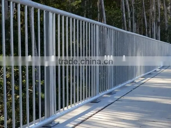 Eco-Friendly Easily Roadside Safety Fence photo-3