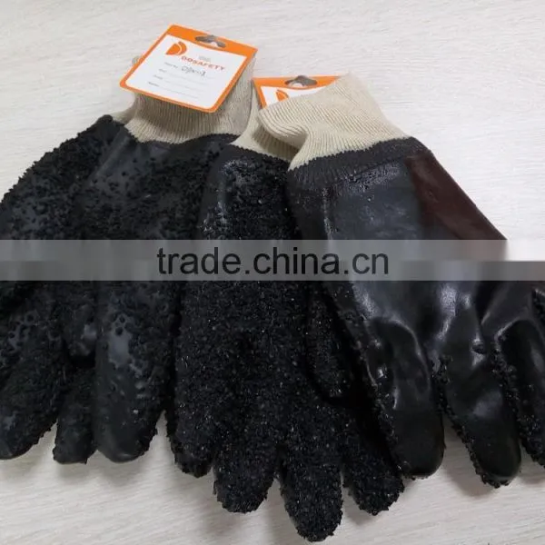 DDSAFETY Hot Sale PVC Gloves Black PVC Rough Chip On The Palm Back Safety Gloves photo-2
