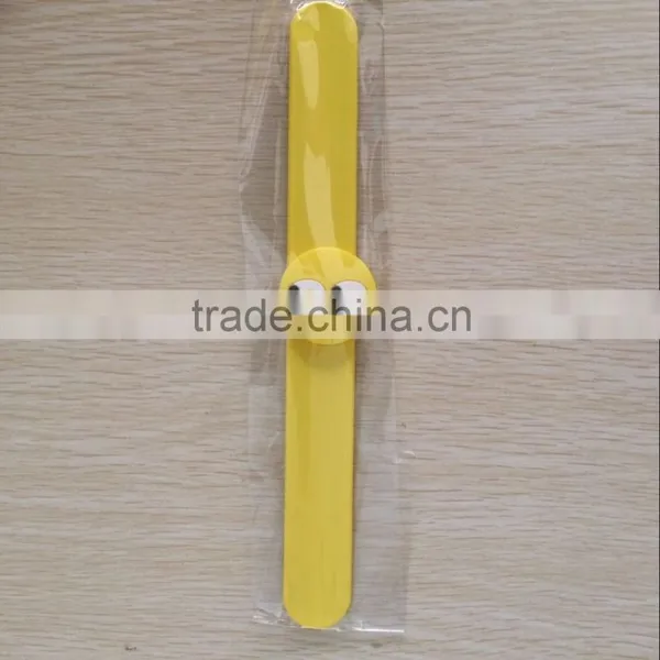 OEM Customized Logo Pvc Snap Slap Bracelet photo-3