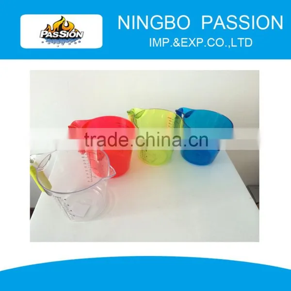 food grade colorful plastic measuring cup