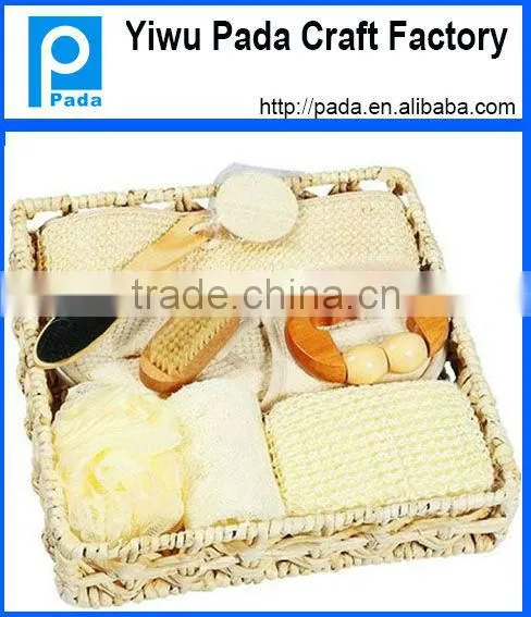 Corn Husk Basket Bath Set