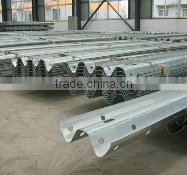 Blue and Green Color Low Price High Quality Galvanized Guardrail for Sale photo-3