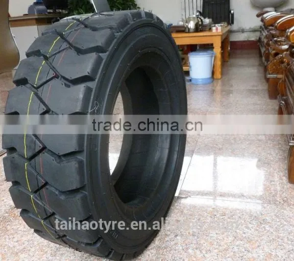 China Factory Price Skid Steer Solid Forklift Tire 6.50-10 7.00-12 photo-5