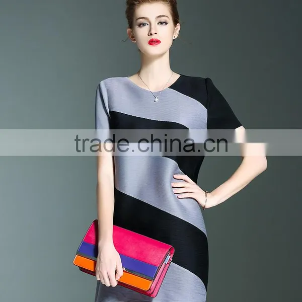 Online Shop Women Twill Printed O Neck Pleated Dresses photo-3