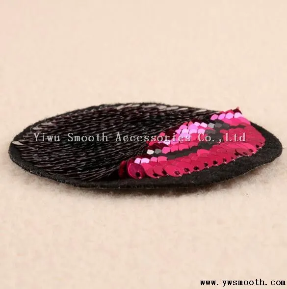 Fashion Reversible Heart Sequin Designs Embroidery Patches Decoration Garment Accessories photo-3