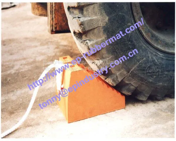 Rubber Wedge/Wheel Chock From Qingdao Singreat in Chinese(Evergreen Properity ) photo-3