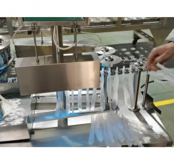 Small Soft Plastic Soft Tubes Ice Lolly Pop Filling and Sealing Machine 2000 PCSH photo-4