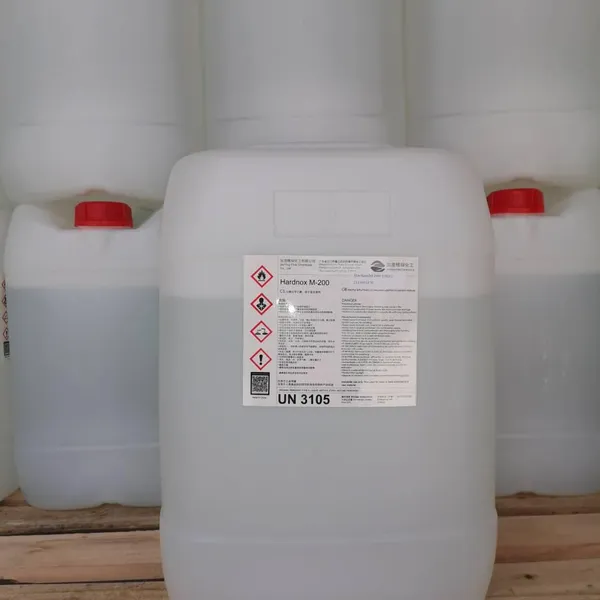 M-200 Vinyl Resin Curing Agent With Low Water Content photo-2