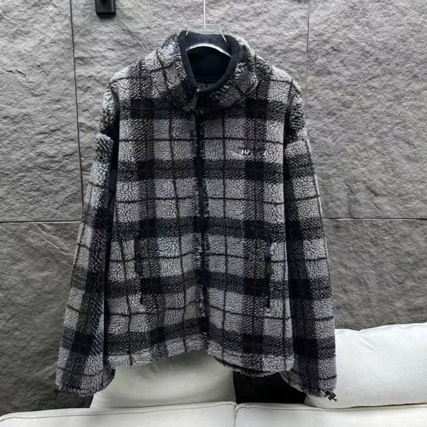 Jacquard Sherpa Fleece Fabrics With Checkred Design for Garment photo-2