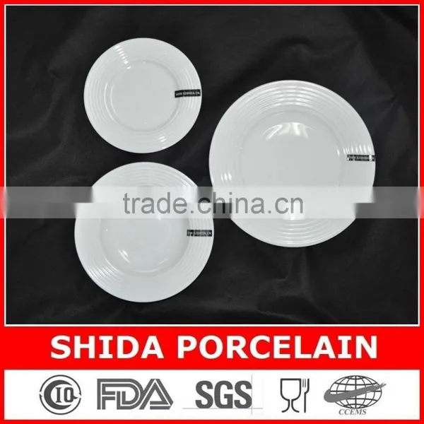 Factory Emboseed Unique Design Porcelain Plates photo-3