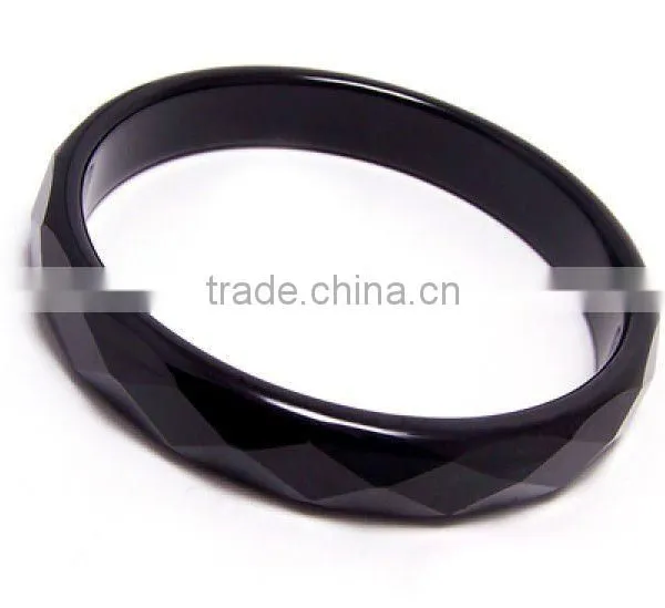 58mm black agate faceted agate bangle
