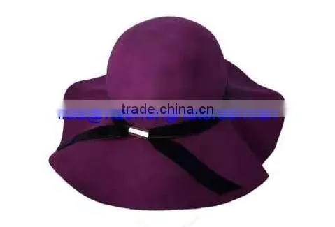 floppy hat